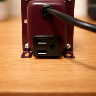 New! ACUPWR USA 100-Watt Step-Up Transformer (AU-100RF)  Hifi Transfomer Tru-Watts™ Step Up Voltage TransformerVintage Amplifier Power Transformer 100 Watt  100-Watt Step-Up Transformer (AU-100RF) for amp from Europe or Asia made in USA image 2