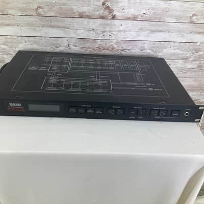 Used Yamaha TX81Z Rackmount FM Tone Generator image 1