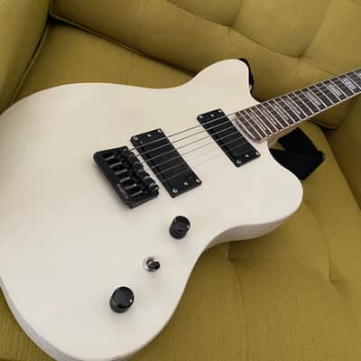 Black 35 Jazzmaster Custom-built in USA 2018 Matte Vintage White w/ case image 3