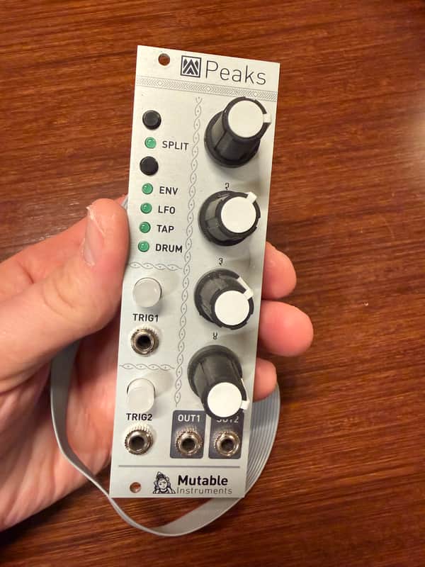 Mutable Instruments Peaks