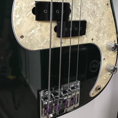 Fender Precision Bass 2020 - Dark Green image 4