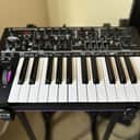 Novation AFX Station 25-Key Monophonic Synthesizer with Flight Case + Extras