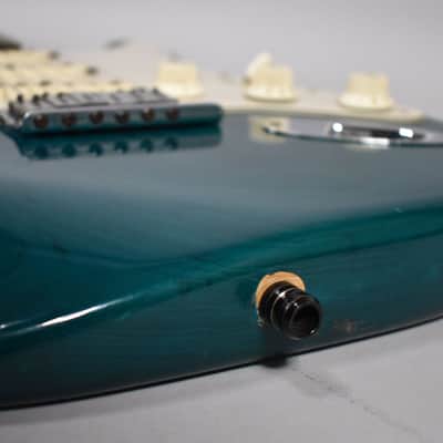 1998 Fender American Deluxe Stratocaster Transparent Teal w/HSC image 11