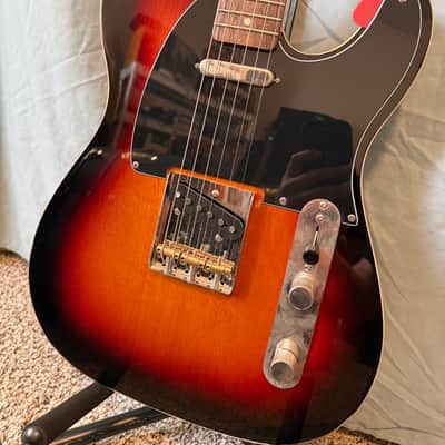 Squier Classic vibe 60’s telecaster custom 2022 - 3 tone sunburst image 3