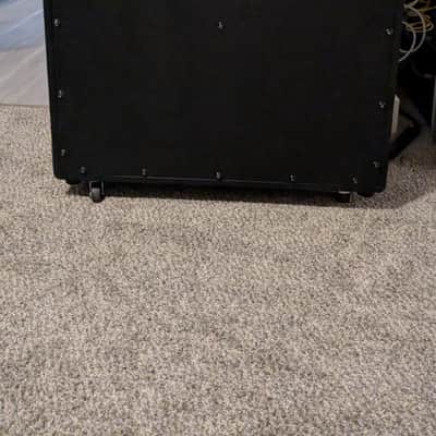 Line 6 412VS-T 4x12" Angled Guitar Speaker Cabinet 2007 - 2016 - Black image 6