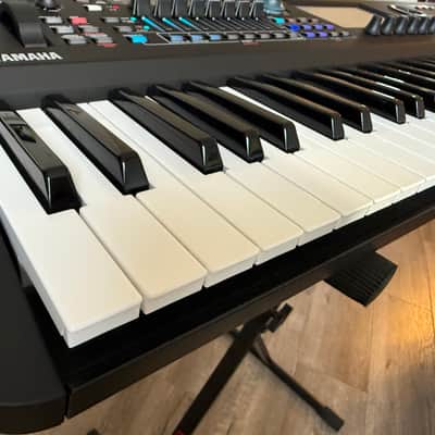 Yamaha MODX M6 61-Key [MINT condition] image 17