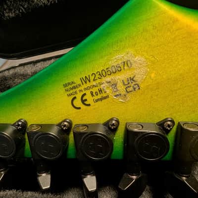 Solar Guitars V2.6LB 2023 - Lime Burst Matte image 16