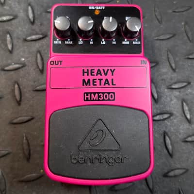 Behringer HM300 Heavy Metal Pedal