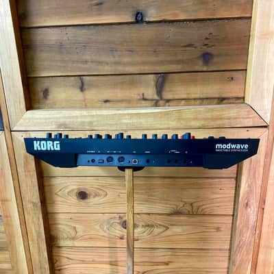 Korg MODWAVE MK2 37-Key Wavetable Synthesizer image 10