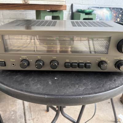 NAD 7020 Tuner Amplifier image 2