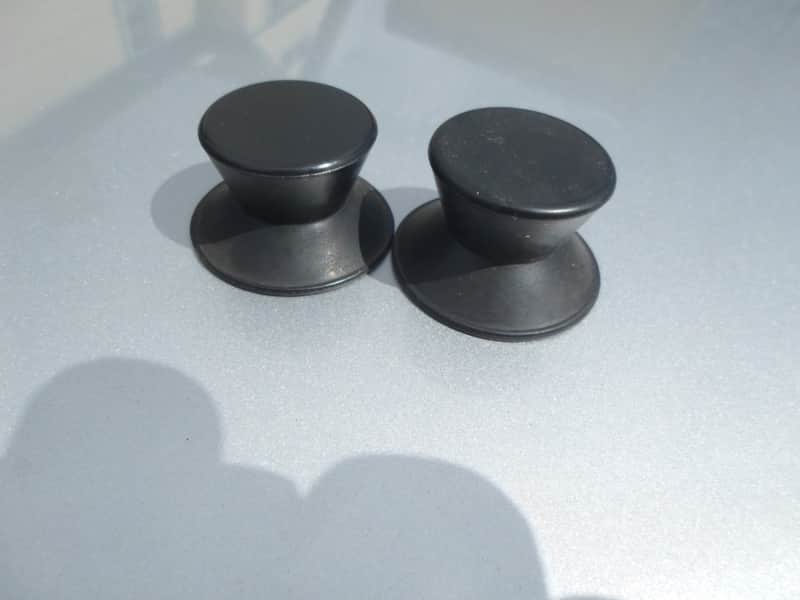 New Old Stock Vintage Ampex Reel to Reel Rubber Hold Down Set Bild 1