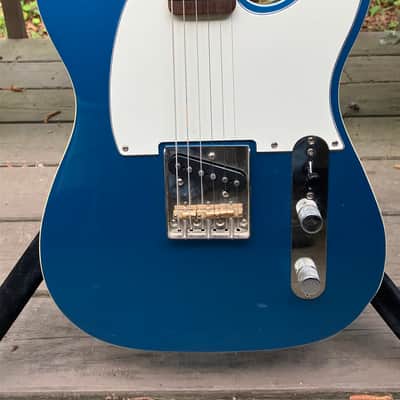 Squier Classic Vibe '60s Custom Esquire - CME Exclusive - Lake Placid Blue image 3