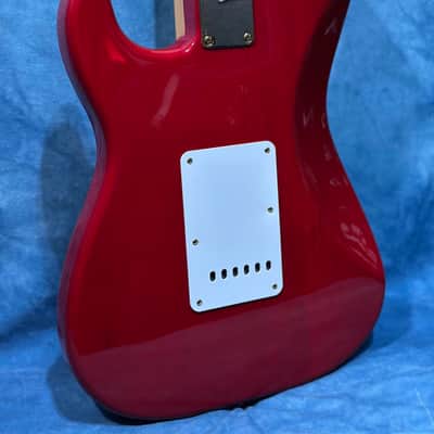 Fender Deluxe Super Strat 2001 - Crimson Red Transparent image 14