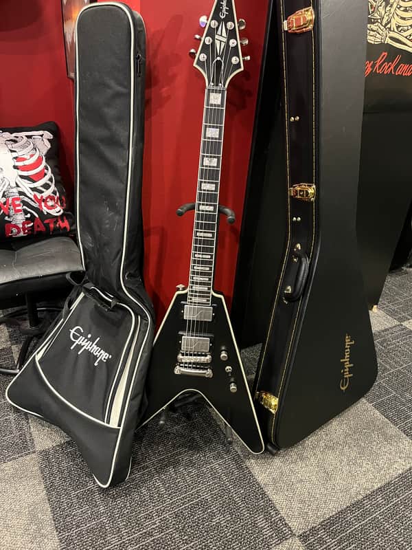 Epiphone Flying V Prophecy w/hardshell case 2020 - 2024 - Black Aged Gloss image 1