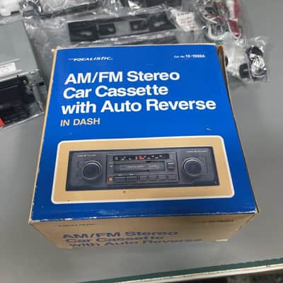 Realistic 12-1928A 1988 Vintage Classic Car Audio Auto Reverse Cassette Player Radio - NEW in Original Box! image 7