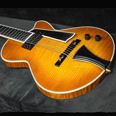 Megas Athena 7 String Archtop Autumn Burst image 9