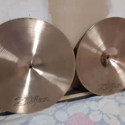 A. Zildjian 14" Canadian Hollow Logo New Beat Hi-Hat Cymbals (Pair) 1970s image 11