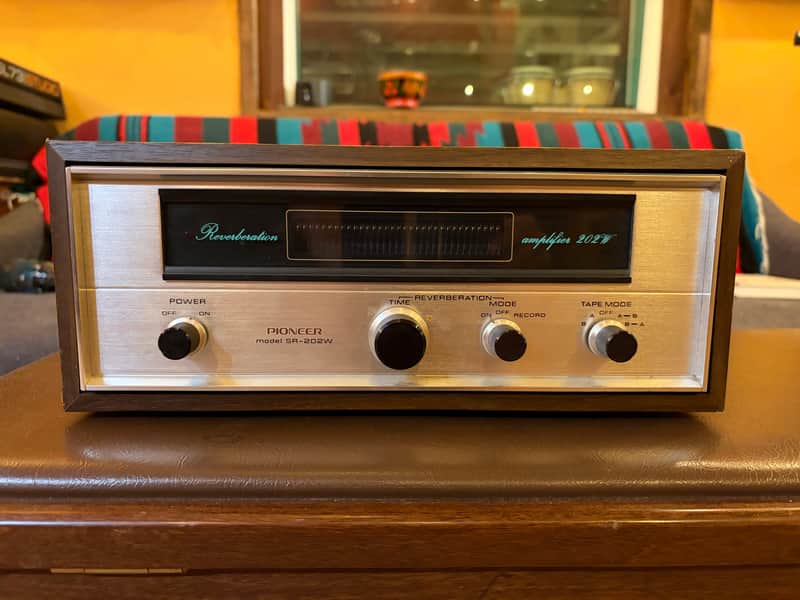 Pioneer SR-202W Reverb Amplifier 1971 - 1977 - Silver with Wood Sides image 1