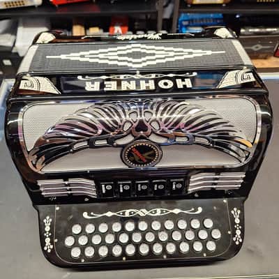 Hohner Anacleto Rey Aguila RA III S GCF SOL 5 Switch Compact Accordion Black image 2