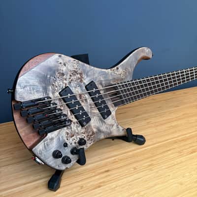 Ibanez EHB1505MS Bass Guitar, 5 String, Mahogany Body, Panga Panga Neck & Fingerboard - Black Ice Flat image 8