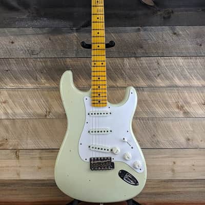 Fender Custom Shop Limited Edition Tomatillo II Stratocaster