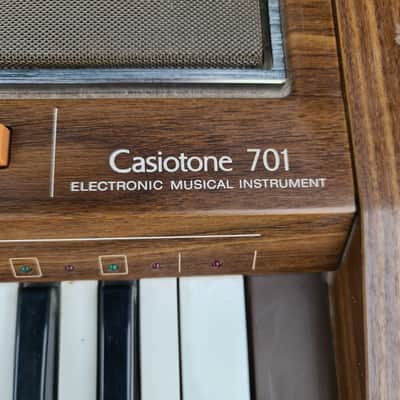 Vintage Casio CT-701 Casiotone 61-Key Synthesizer Japan image 4