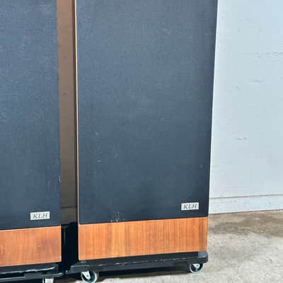 Mid Century Modern Speakers KLH Set 355 The Baron Tower Walnut Glass image 9