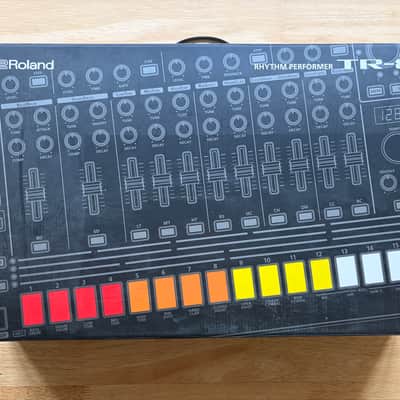 Roland AIRA TR-8 Rhythm Performer with 7x7 Expansion image 2