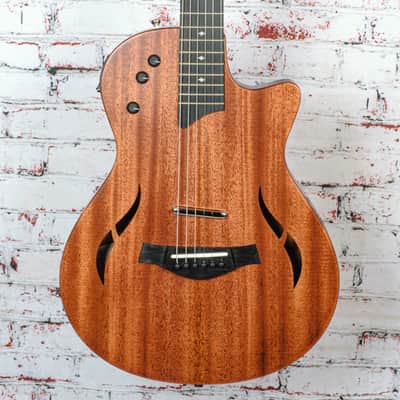 Taylor - T5z Classic - Hollowbody Electric Guitar - Tropical Mahogany - w/ Gigbag image 1