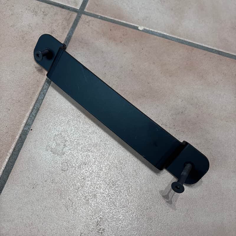 Gator Aluminum Pedalboard POWER SUPPLY bracket 2020s - Black