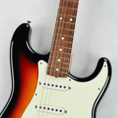Fender ST-62 Stratocaster Crafted In Japan with HSC 2006 - 3-Tone Sunburst image 3