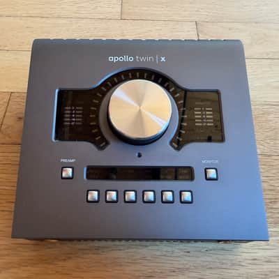 Universal Audio Apollo Twin X QUAD Thunderbolt 3 Audio Interface 2019 - Present - Gray image 1