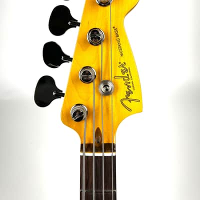 Fender American Professional Classic Mustang Bass 2025 - Sherwood Green Metallic image 5