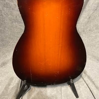 Levin Model 124 1962 Sunburst image 2
