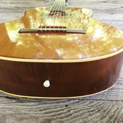 Levin 114 1962 Flamed Maple image 4