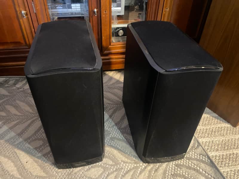 Definitive technology speakers pair Sm65 image 1