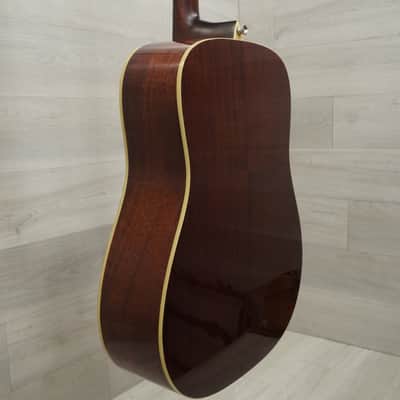 Used Alvarez MD60EVB Masterworks Solid Top Acoustic Guitar Sunburst image 14