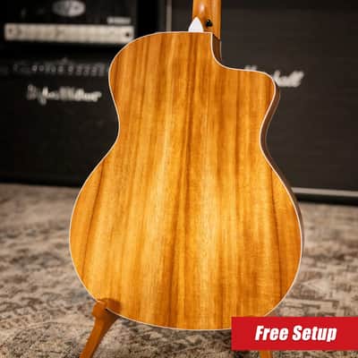 Taylor 214ce - K Koa/Spruce Left Handed Acoustic/Electric Guitar - Natural with Gig Bag image 2