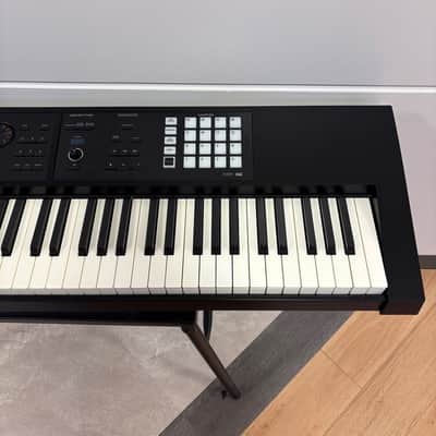 Roland FA-08 image 4