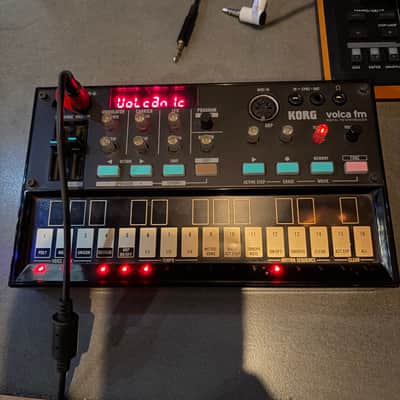 Korg Volca FM Digital FM Synthesizer/Sequencer 2016 - 2022 - Black