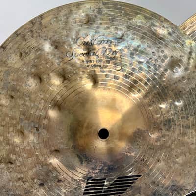 Zildjian 14" K Custom Special Dry Hi-Hat Cymbals (Pair) 2002 - Present - Traditional - NOS - 1006 grams Top / 1424 grams Bottom image 2