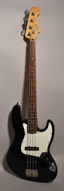 ベース Squirt by fender Black BASS Fender 