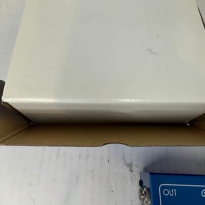 With box and feet Visual Sound H2O V1 2000s - Blue image 10