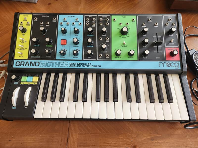 Moog Grandmother 32-Key Semi-Modular Analog Synthesizer