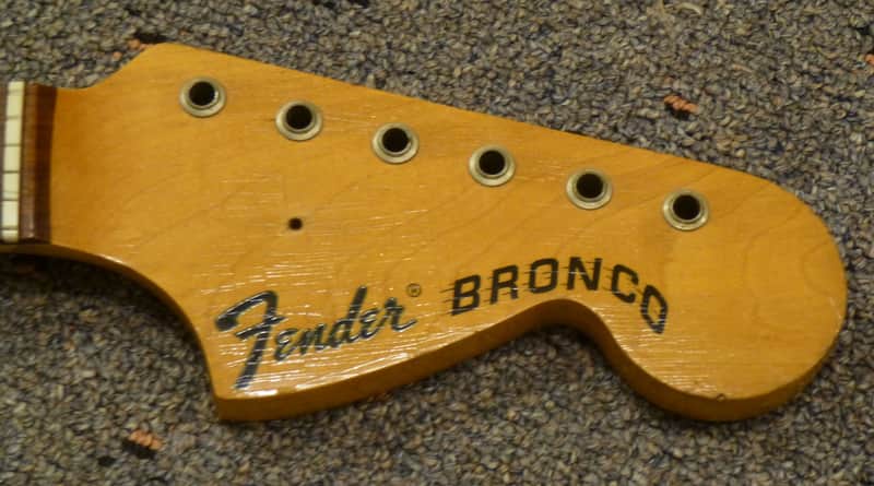 Fender USA VINTAGE 1967 Bronco/MusicMaster/Mustang Neck - long