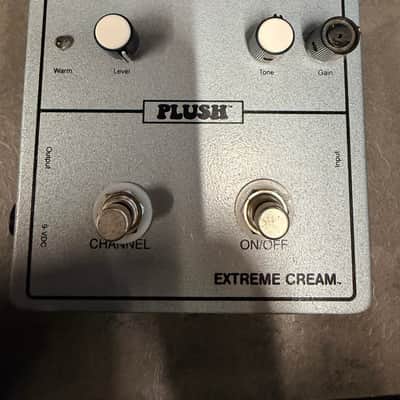Fuchs Plush Extreme Cream 2010's image 1