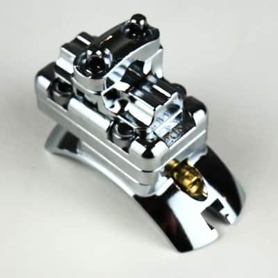 INDe BR4 Universal Drill-Free Accessory Bracket with RST Quick Release - Chrome image 2