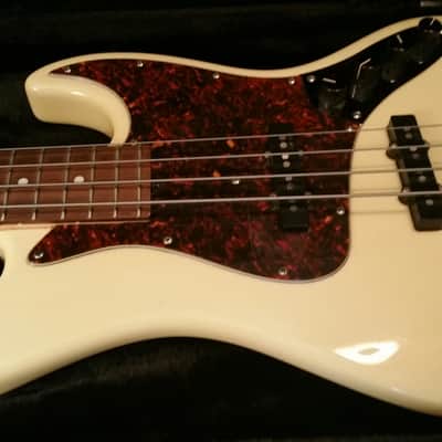 Sadowsky NAMM Show 2004 PROTOTYPE Metro 2004 Olympic White image 4