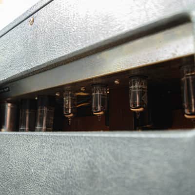 Ampeg - Mid-1960's Gemini II - 1x15 30 Watt Tube Combo Amp - No Echo/Trem - x2058 - VINTAGE image 16