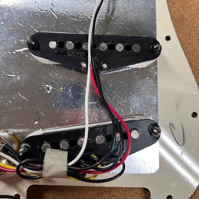 Fender American Standard ”Fully Loaded” Stratocaster Pickguard image 3